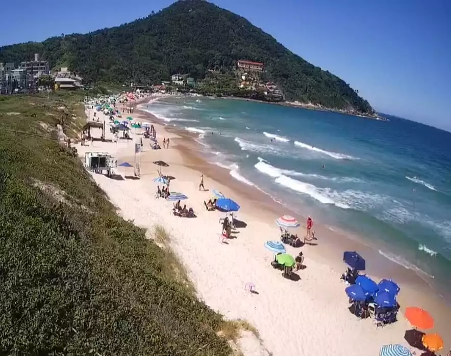 Conheça as As Melhores Praias de Bombinhas, Santa Catarina