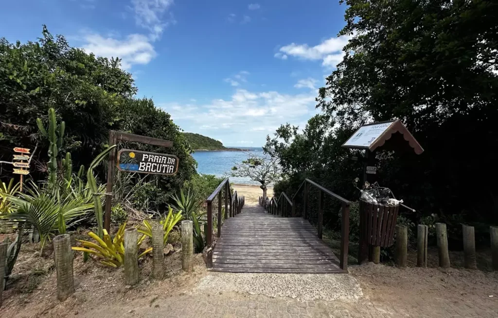 Melhores praias da enseada azul em Guarapari