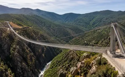 Arouca em Portugal: Ponte 516 e Passadiços 23 Arouca em Portugal
