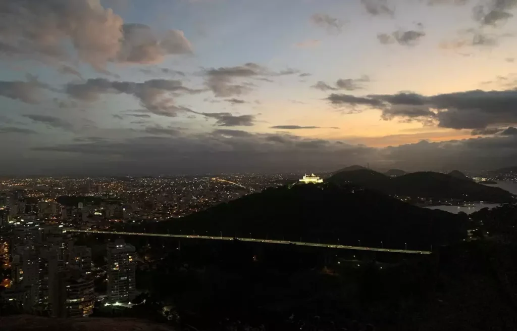 Morro do Moreno, em Vila Velha.