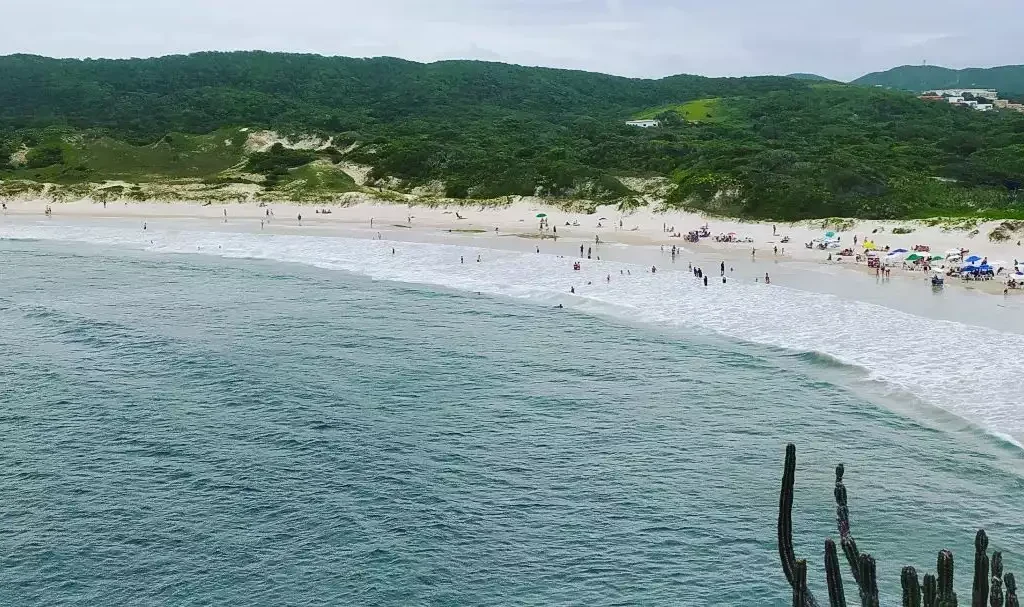 Praia das Conchas, situada no coração do Rio de Janeiro