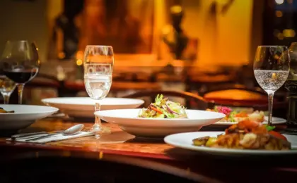 Restaurantes com Porções para Dividir Imagem de Restaurant Nuovo Antica Roma, Wittenbergplatz 5 por Pixabay