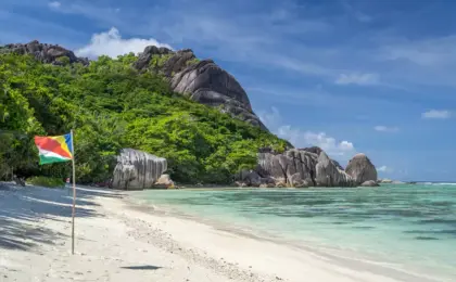 Ilha Félicité nas Seychelles: Luxo e Natureza 7 Ilha Félicité Seychelles Foto de Paweł Wielądek na Unsplash
