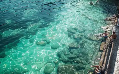 Rio Sena com Águas Cristalinas: IA e Paris 16 Rio Sena com Águas Cristalinas