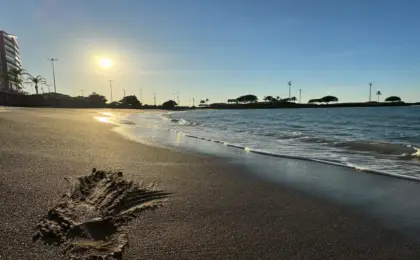 Areias monazíticas na Praia da Areia Preta em Guarapari