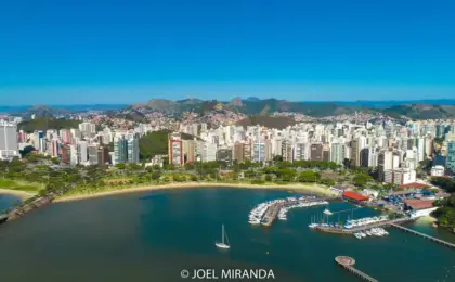 Iate clube e Praia dos Namorados em Vitória. 8 Cidade de Vitória, ES