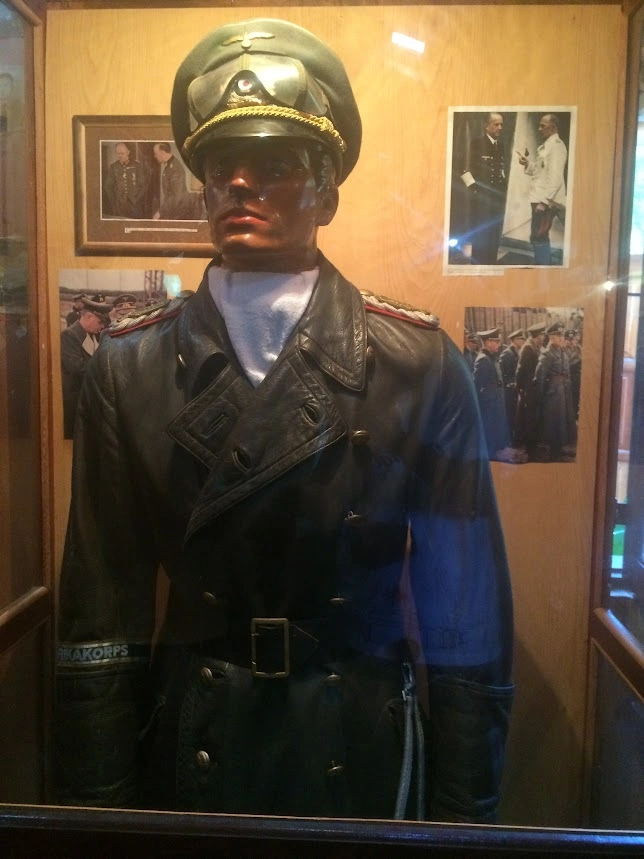 Uniforme histórico exposto no Museu das Grandes Guerras
