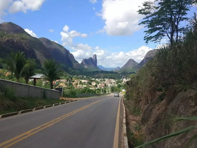 Pancas e Pontões Capixabas