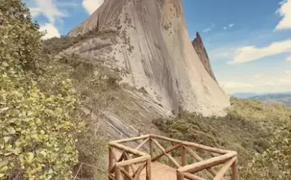 Onde Encontrar os Melhores Mirantes no Espírito Santo? 8 Pedra Azul