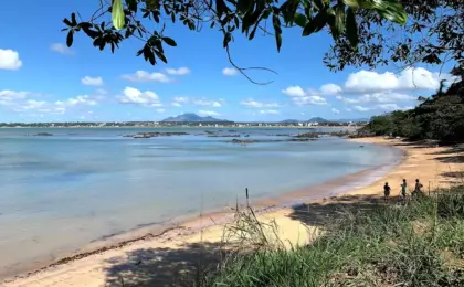 Praia Grande, um paraíso natural em Fundão, Espírito Santo. 11 Praia Grande, um paraíso natural em Fundão, Espírito Santo.