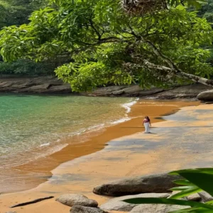 Praia da Fome O Refúgio Secreto de Ilhabela Foto: batucadailhabela.passeios