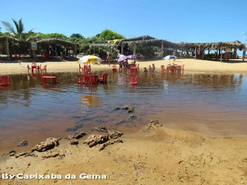 Praia de Riacho Doce em Conceição da Barra