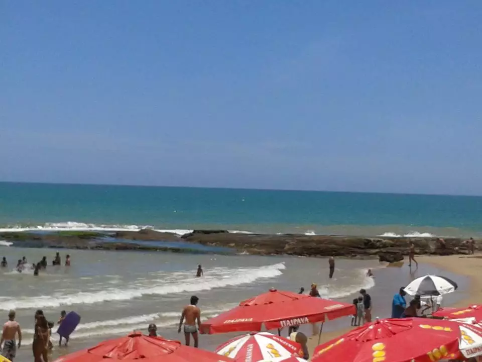 Praia da Areia Preta Guarapari