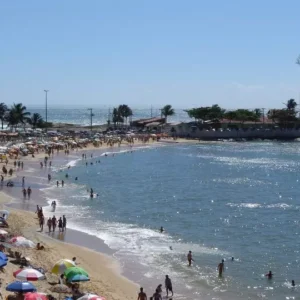 Praia da Areia Preta Guarapari