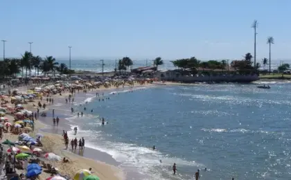 Praia da Areia Preta Guarapari