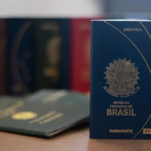 CONHEÇA O NOVO PASSAPORTE BRASILEIRO