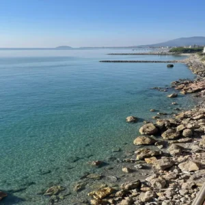 Laigueglia, Ligúria: A Simplicidade e Beleza da Riviera Italiana