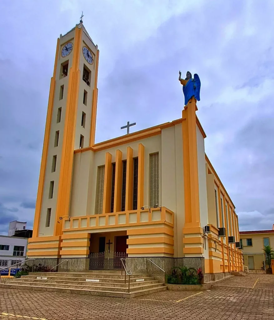 Paróquia Arcanjo São Gabriel Um Marco de Fé em São Gabriel da Palha