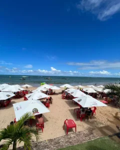 Praia do Paraíso em Guarajuba, Camaçari Foto: @praia_de_guarajuba