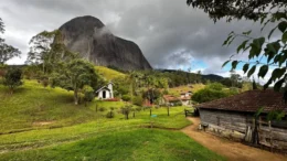 Região de Pedra Azul e o Quadrado São Paulino