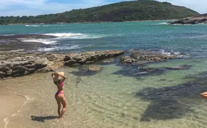 Praia do Netuno: Um Paraíso Escondido em Guarapari 8 Praia do Netuno