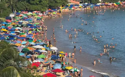 Praia de Peracanga: o novo point badalado de Guarapari 10 Praia de Peracanga