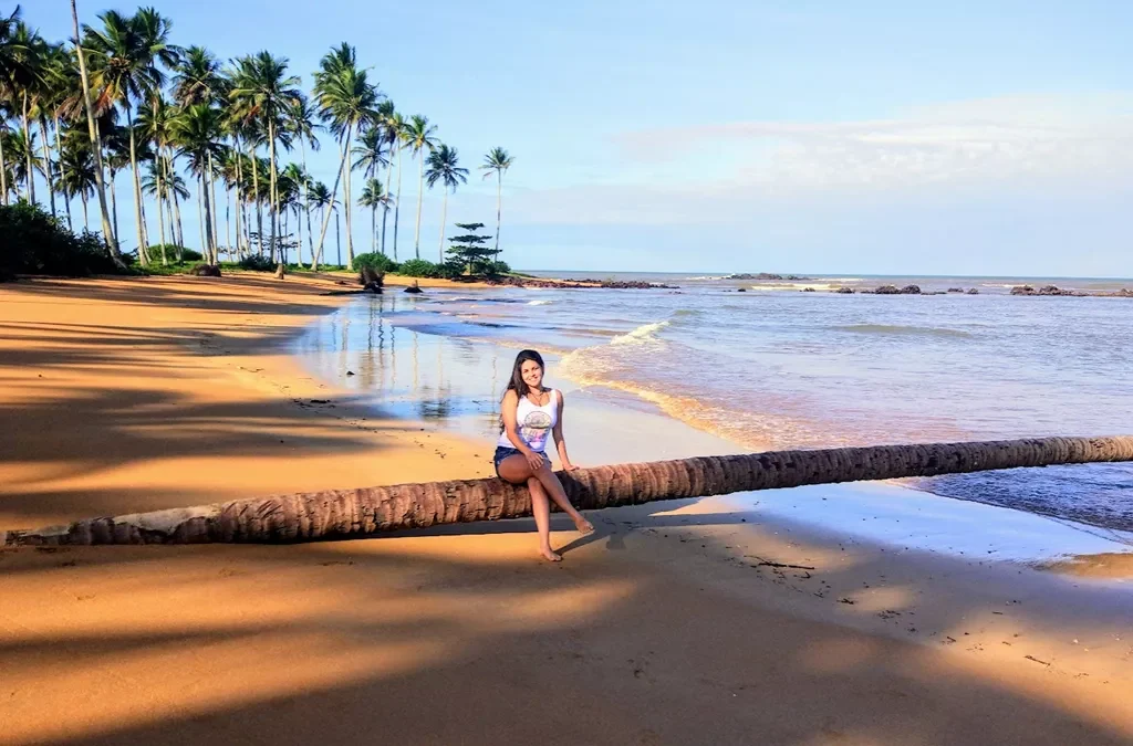 5 praias do Espírito Santo que você precisa visitar 6 Coqueiral Tranquilidade e Beleza Natural em Aracruz