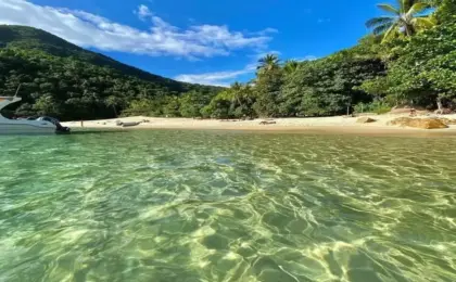 Praia dos Meros