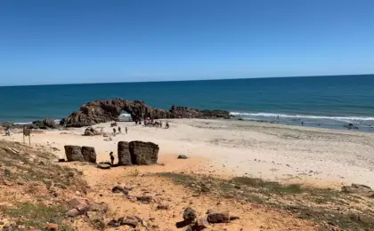 Pedra Furada de Jericoacoara: dica quente pra curtir o pôr do sol perfeito 10 Pedra Furada