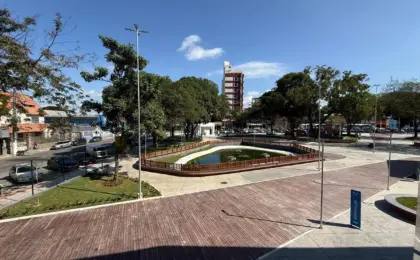 Praça Duque de Caxias, no Centro da cidade -Pracinha de Vila Velha