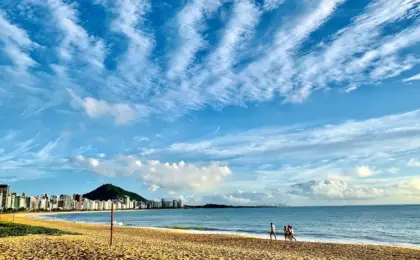 Sol, mar e vibes: as 10 melhores praias de Vila Velha! 8 Praia da costa