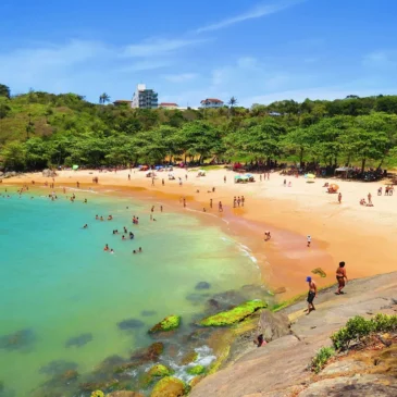 Praia dos Padres em Guarapari Praias de Guarapari