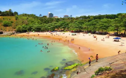 Praia dos Padres em Guarapari Praias de Guarapari