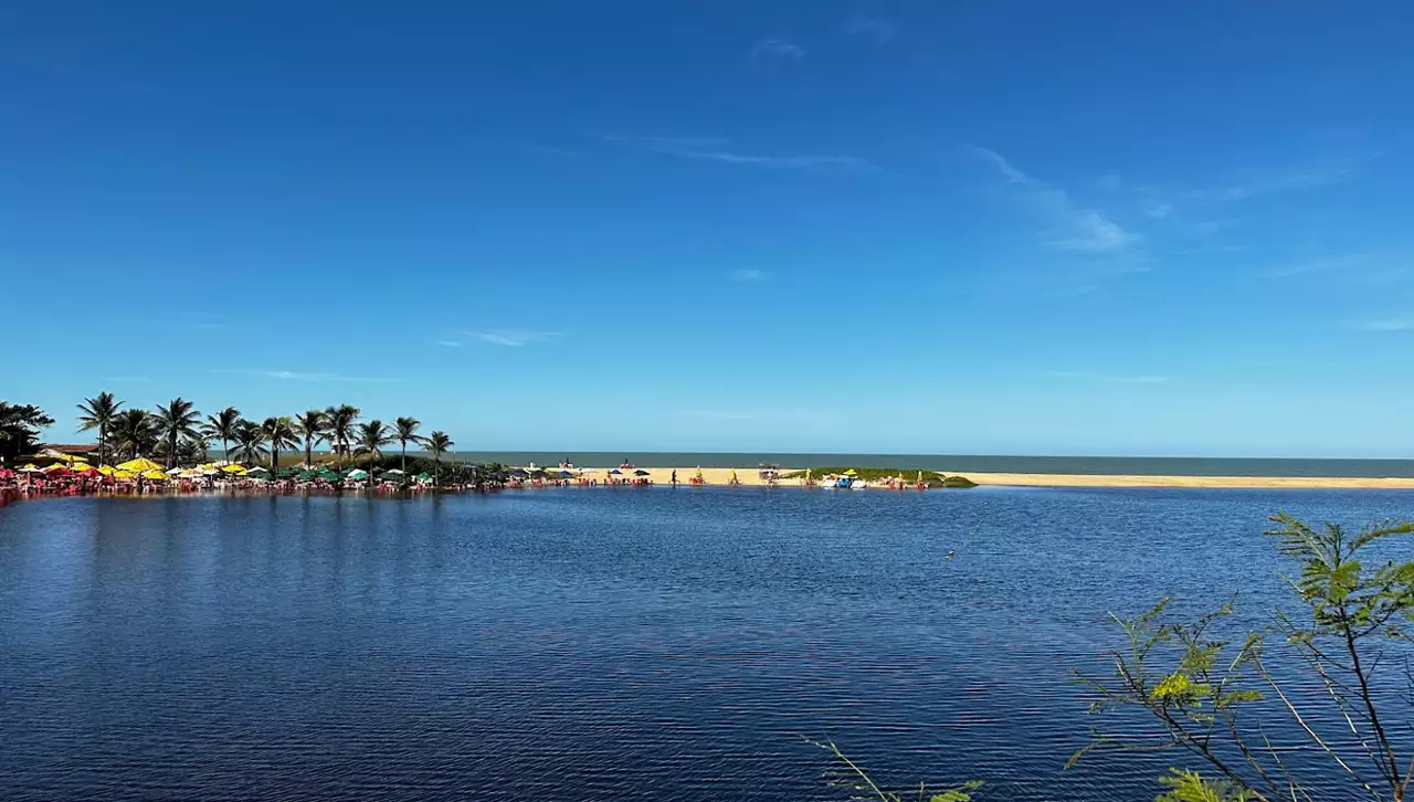 Lagoa do Siri em Marataízes no litoral sul capixaba
