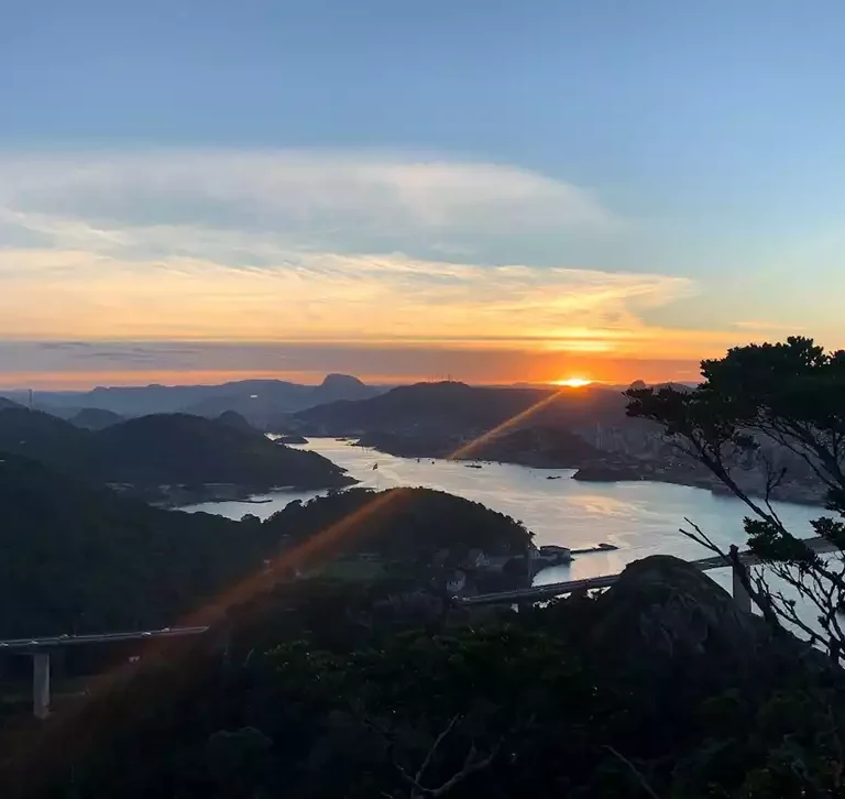 Pôr do Sol no Morro do Moreno , Vila Velha