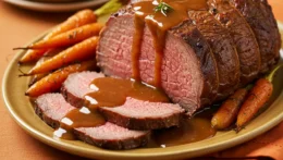 Rosbife (Roast Beef) com Gravy