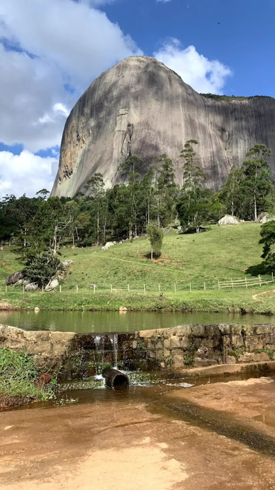 Pedra Azul em Domingos Martins para viagem tranquila com idosos