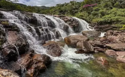 Cachoeira do Rogério em Iúna: beleza natural e desafios no acesso 13 Cachoeira do Rogério em Iúna