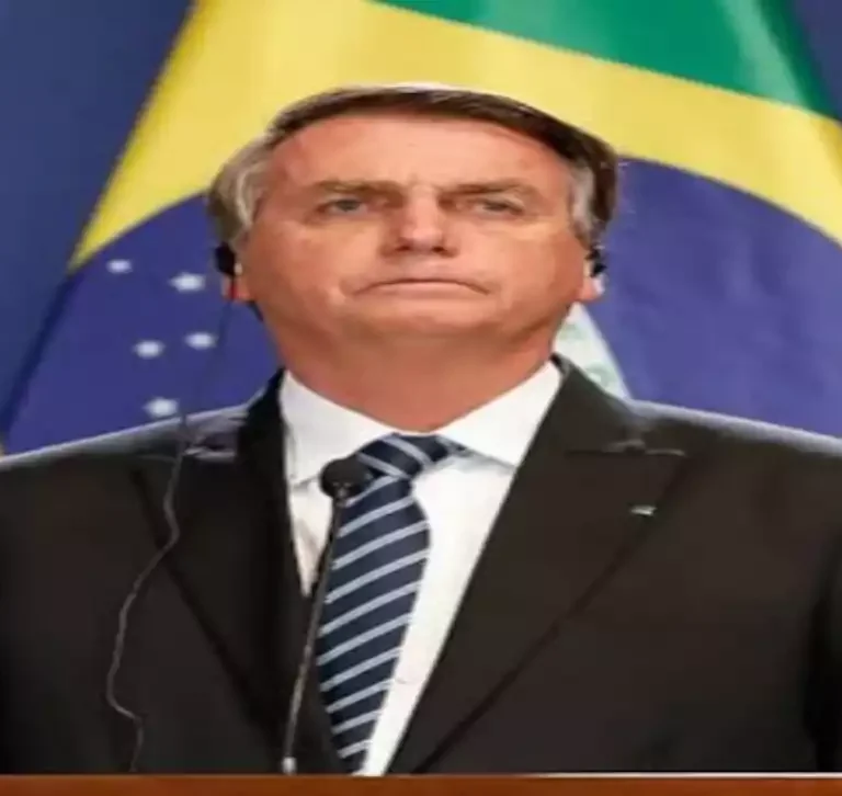 Ex-Presidente Jair Bolsonaro. Preso policia federal
