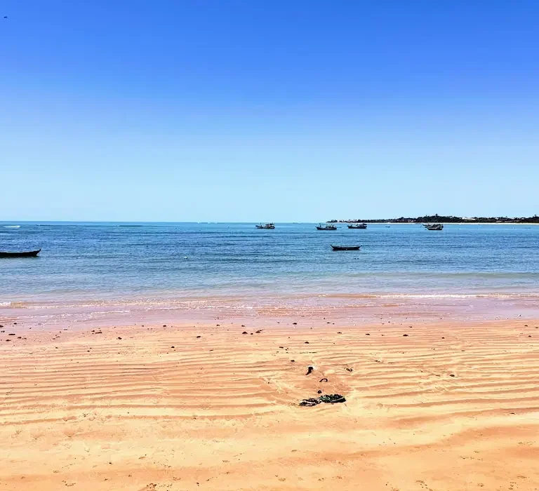 4 Praias ES Gratuitas: Virada 2026 Familiar sem Estresse Infantil