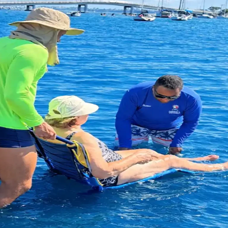 Banho de mar cadeirantes