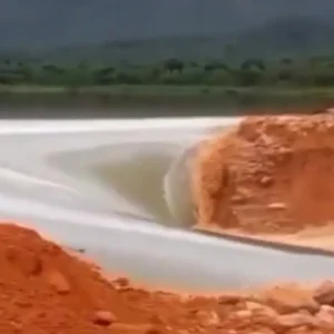 Barragem rompe em Ponte Alta do Bom Jesus e alerta Tocantins