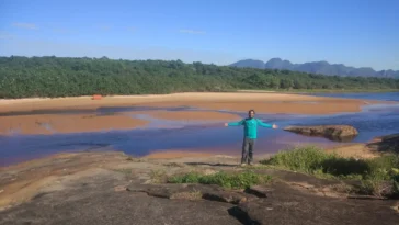 Febre em Guarapari: Novos passeios de barco e trilhas secretas