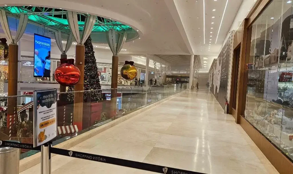Incêndio no Shopping Vitória Área Gourmet é Evacuada Rapidamente