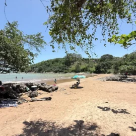 Praia do Marvila, em Anchieta
