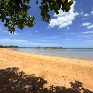 Praia Secreta de Aracruz, também conhecida como Praia do Descanso