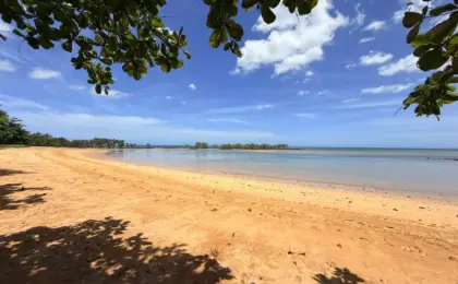 Praia Secreta de Aracruz, também conhecida como Praia do Descanso