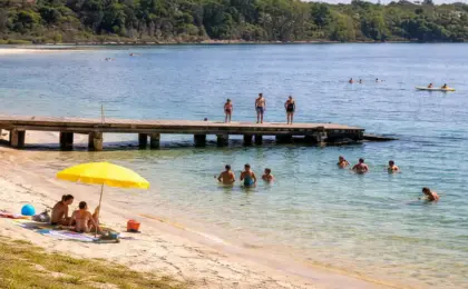 "Senti a mordida na hora": Banhistas relatam ataques de peixes na Lagoa Nova 7 Vista panorâmica da Lagoa Nova em Linhares, local onde banhistas relataram incidentes com peixes.