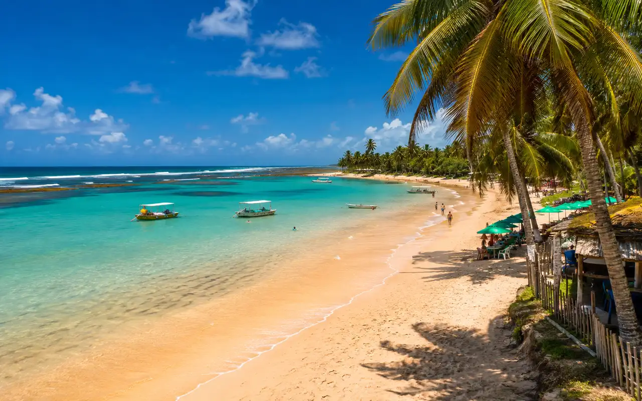 Praia de Ipioca no litoral norte de Maceió