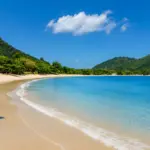 Praia do Lázaro em Ubatuba = melhores praias de Ubatuba para crianças